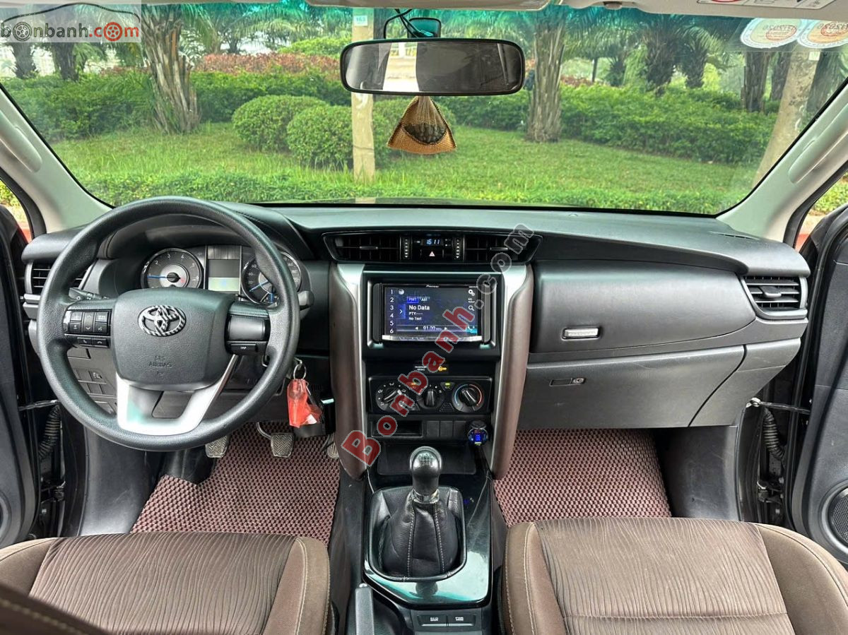 Bán ô tô Toyota Fortuner 2.4G 4x2 MT - 2017 - xe cũ