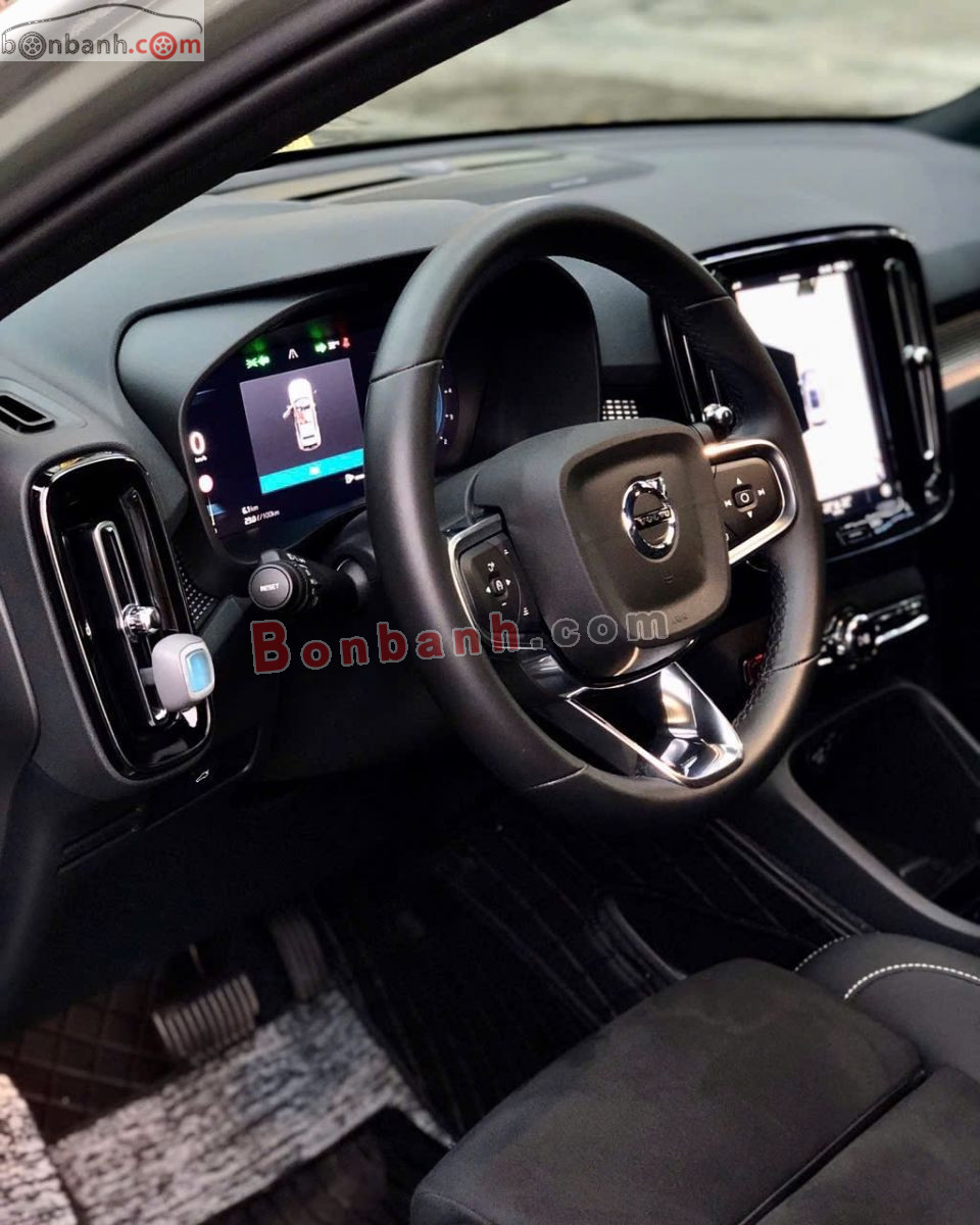 Bán ô tô Volvo XC40 Ultra B5 AWD - 2025 - xe cũ