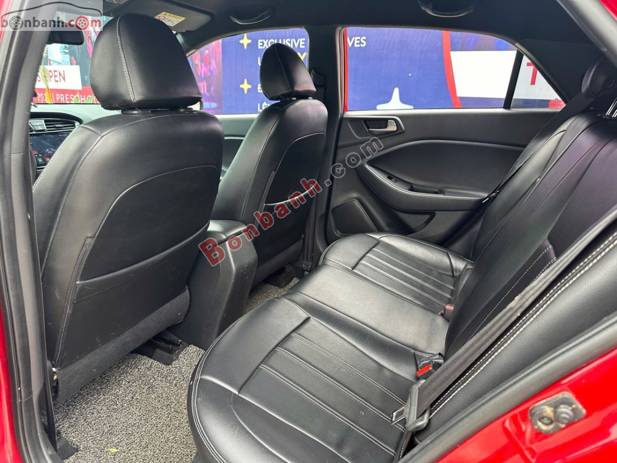 Bán ô tô Hyundai i20 Active 1.4 AT - 2017 - xe cũ