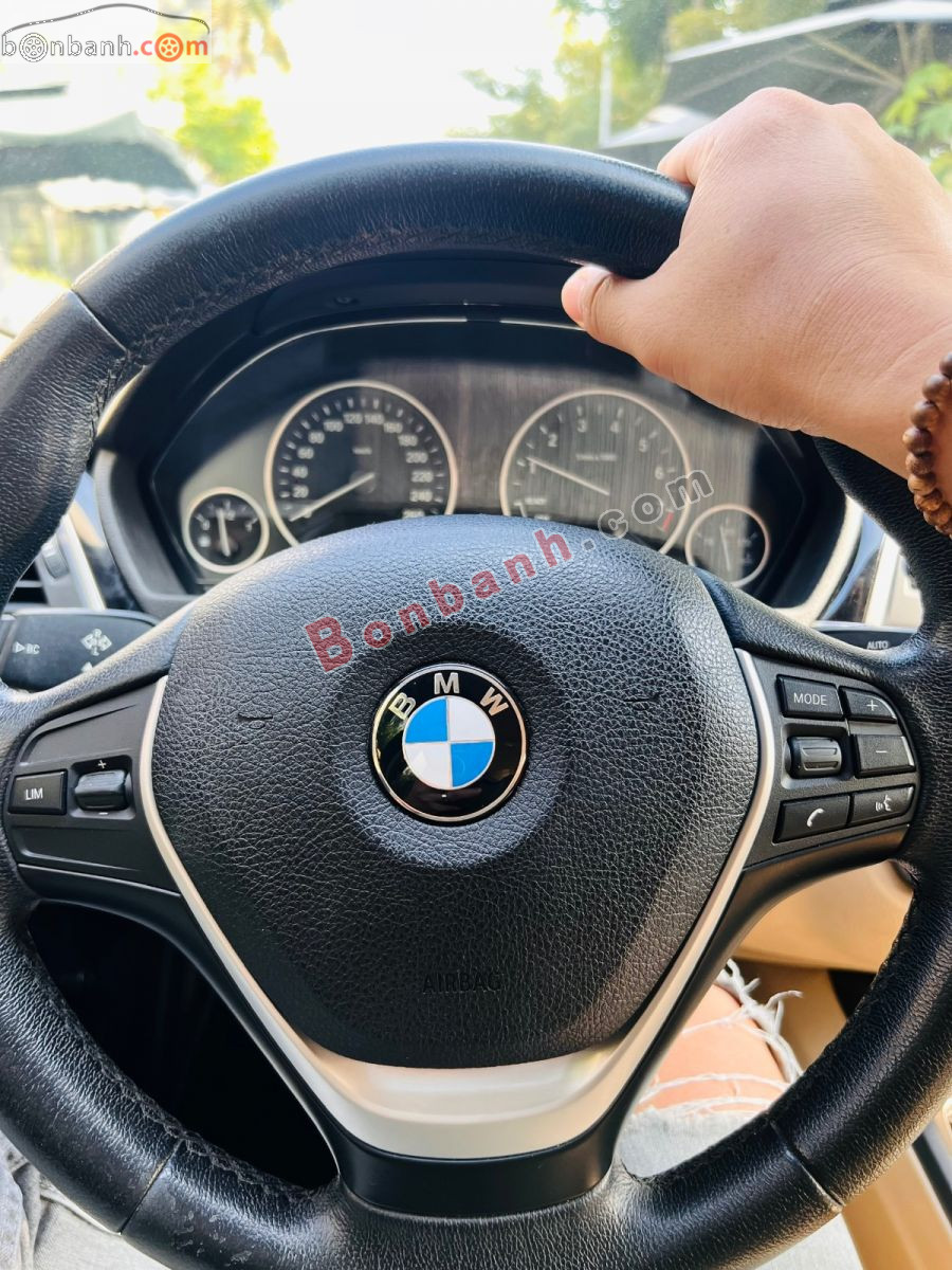 Bán ô tô BMW 3 Series 320i - 2018 - xe cũ