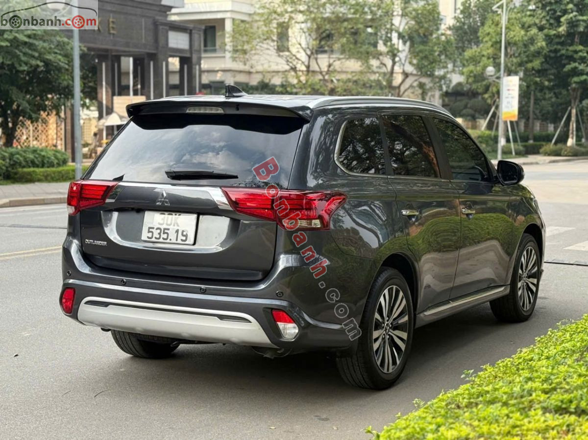 Bán ô tô Mitsubishi Outlander 2.0 CVT - 2023 - xe cũ