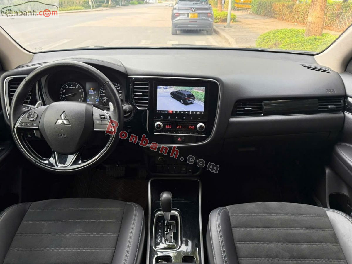 Bán ô tô Mitsubishi Outlander 2.0 CVT - 2023 - xe cũ