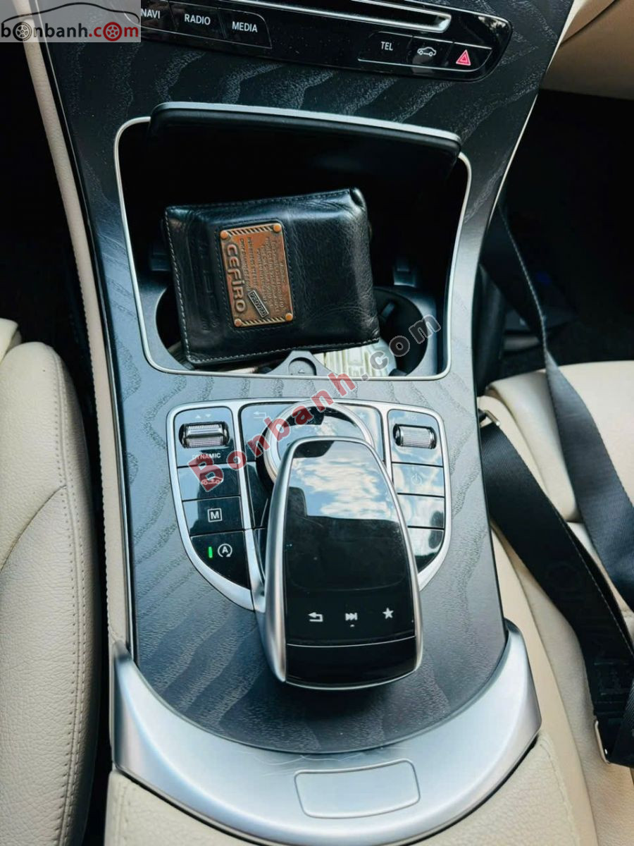 Bán ô tô Mercedes Benz GLC 300 4Matic - 2018 - xe cũ