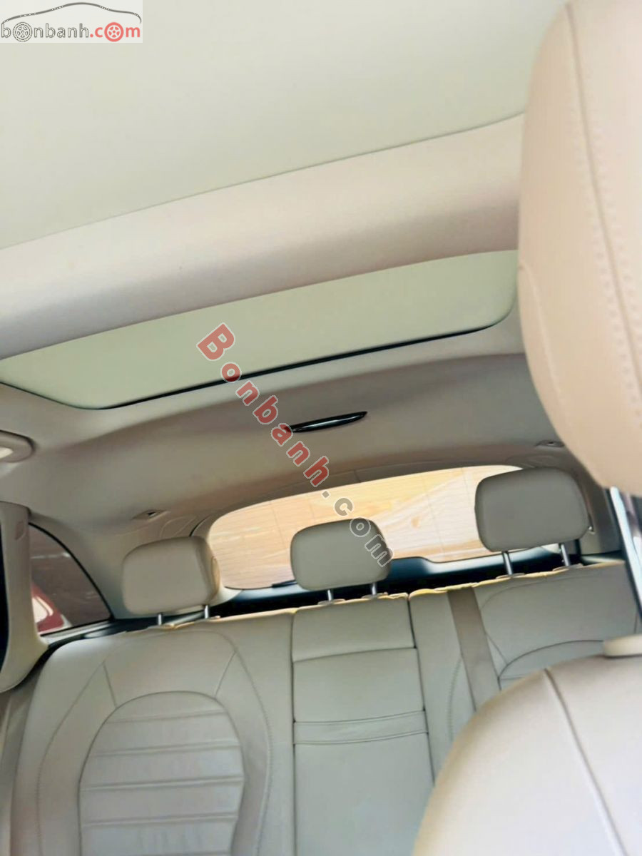 Bán ô tô Mercedes Benz GLC 300 4Matic - 2018 - xe cũ