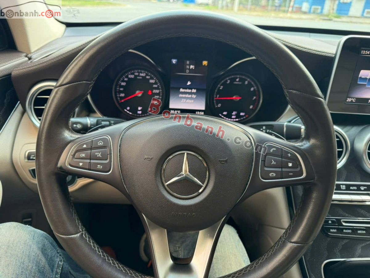 Bán ô tô Mercedes Benz GLC 300 4Matic - 2018 - xe cũ