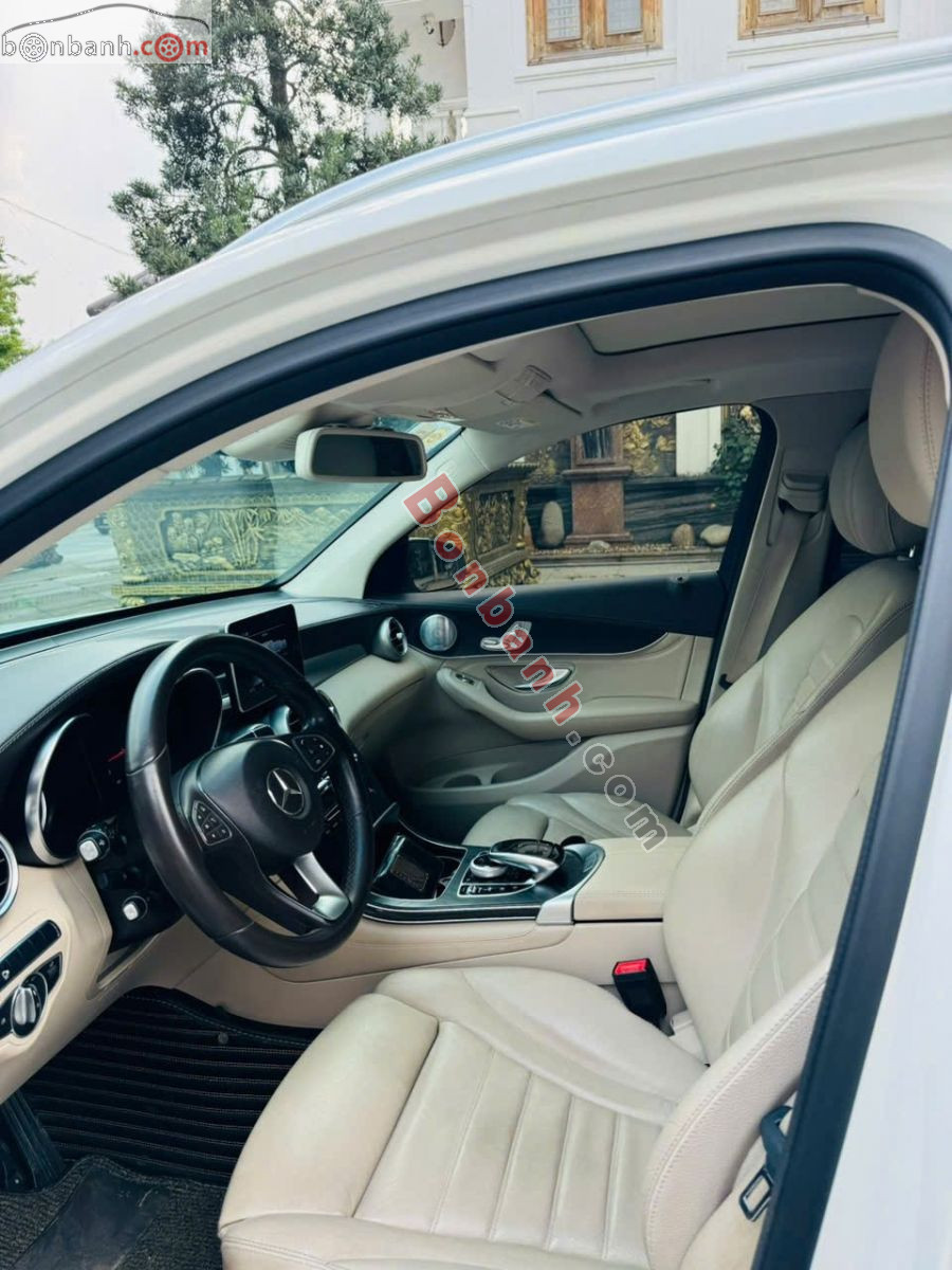 Bán ô tô Mercedes Benz GLC 300 4Matic - 2018 - xe cũ