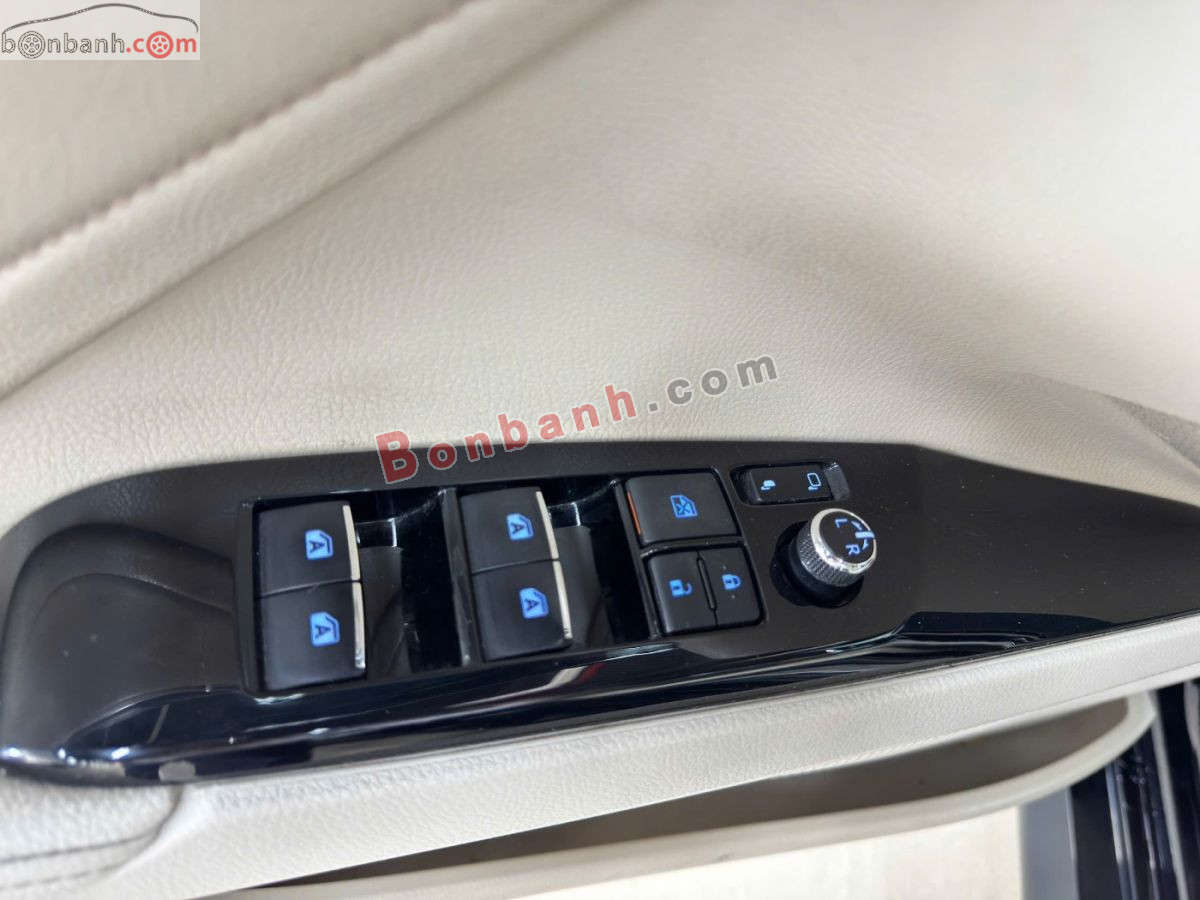 Bán ô tô Toyota Camry 2.0G - 2020 - xe cũ