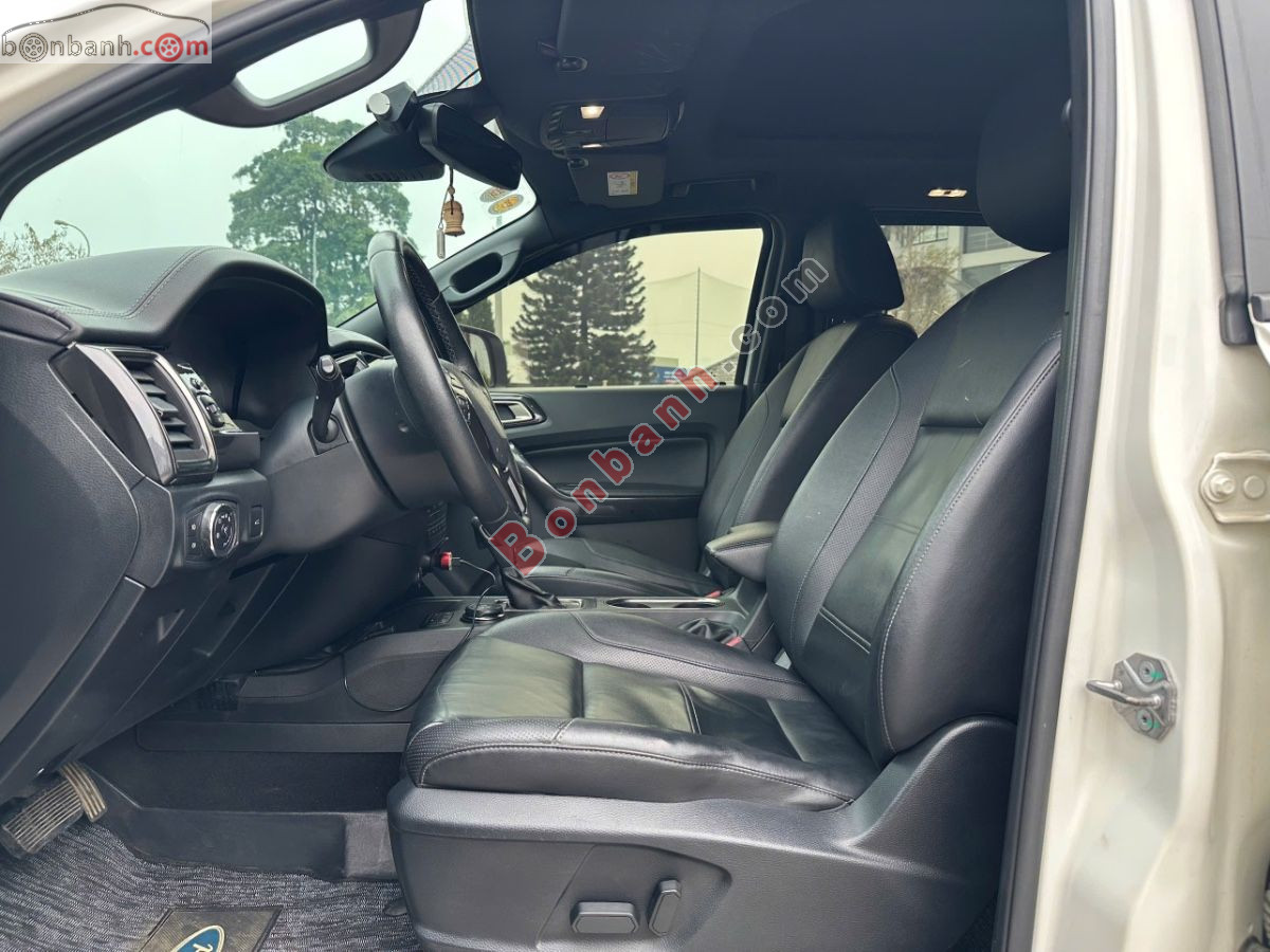 Bán ô tô Ford Everest Titanium 2.0L 4x4 AT - 2020 - xe cũ