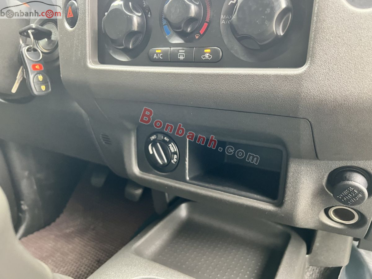 Bán ô tô Nissan Navara LE 2.5MT 4WD - 2012 - xe cũ