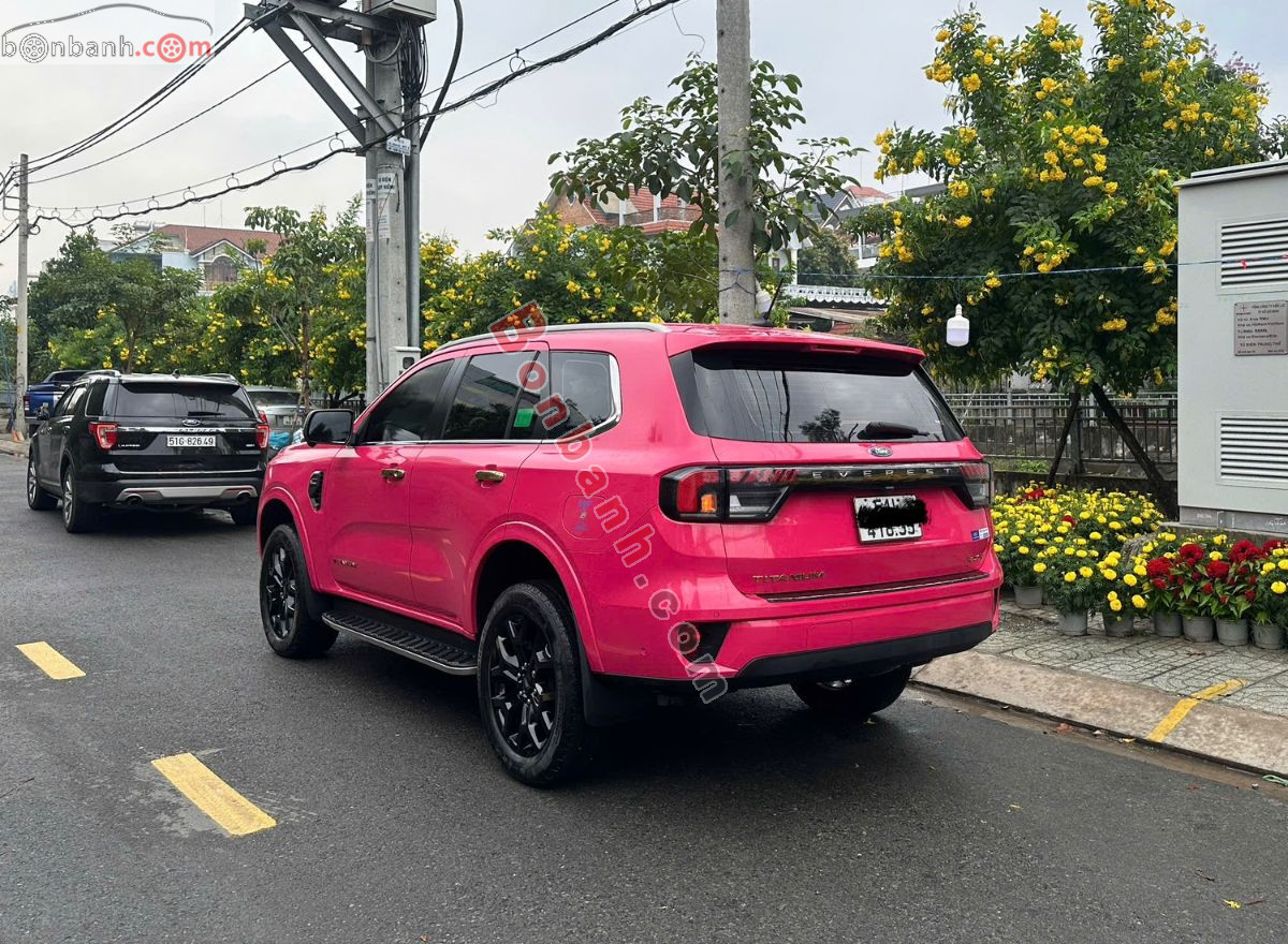 Bán ô tô Ford Everest Titanium Plus 2.0L 4x4 AT - 2024 - xe cũ