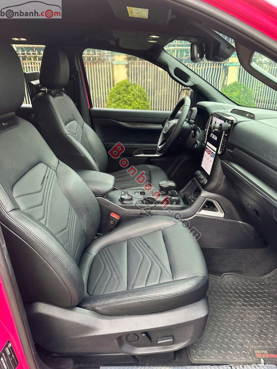 Bán ô tô Ford Everest Titanium Plus 2.0L 4x4 AT - 2024 - xe cũ