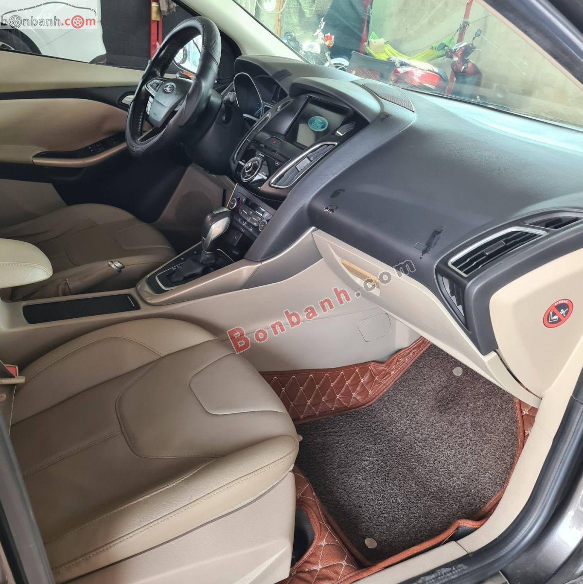 Bán ô tô Ford Focus Titanium 1.5L - 2018 - xe cũ