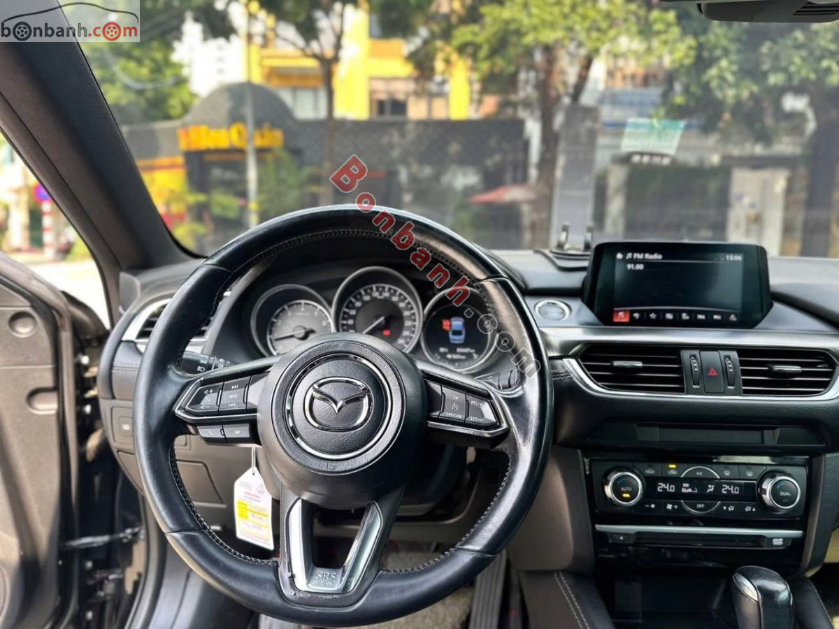 Bán ô tô Mazda 6 Premium 2.0 AT - 2017 - xe cũ