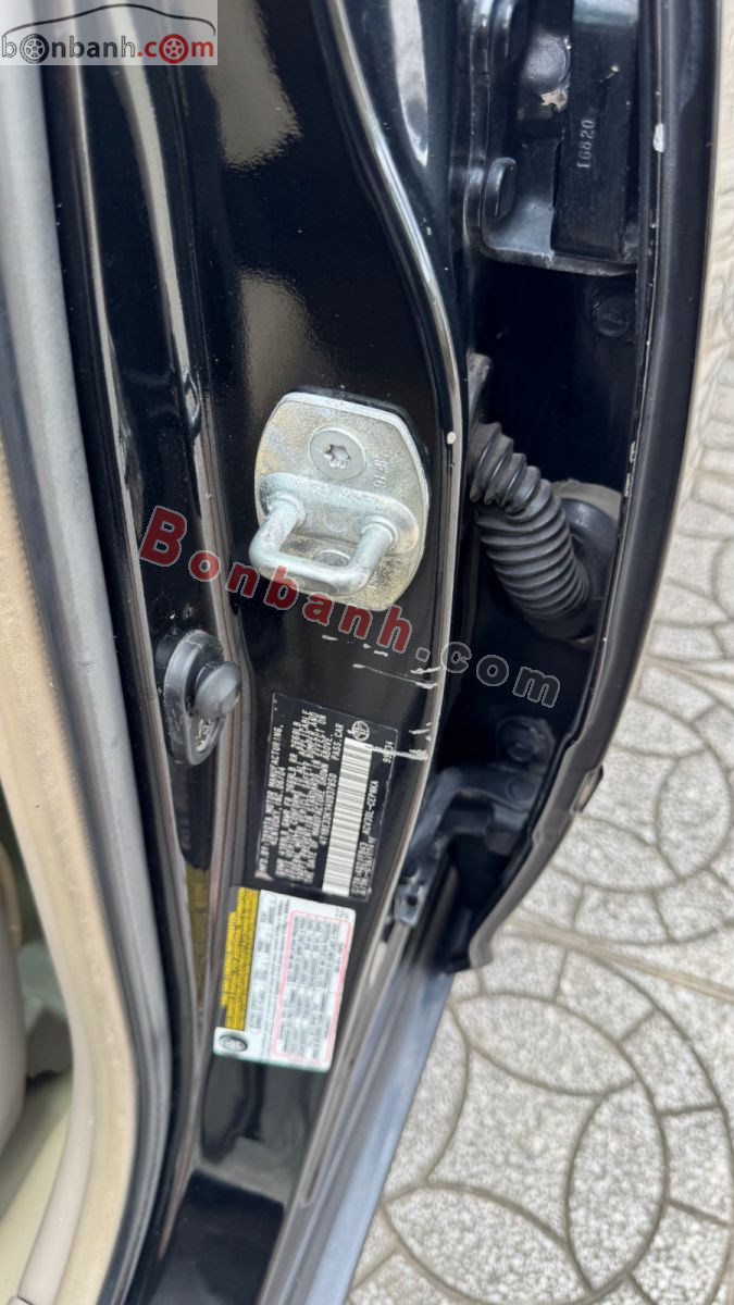 Bán ô tô Toyota Camry LE 2.4 - 2004 - xe cũ