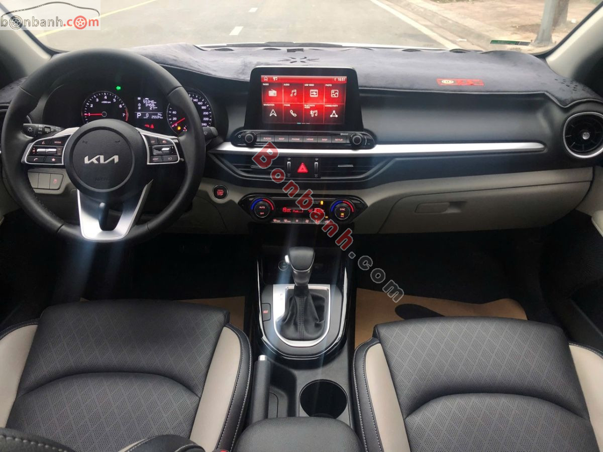 Bán ô tô Kia K3 Luxury 1.6 AT - 2024 - xe cũ