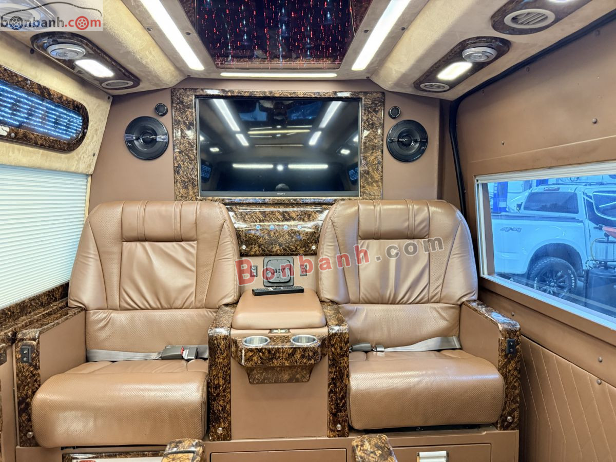 Bán ô tô Ford Transit Limousine - 2017 - xe cũ