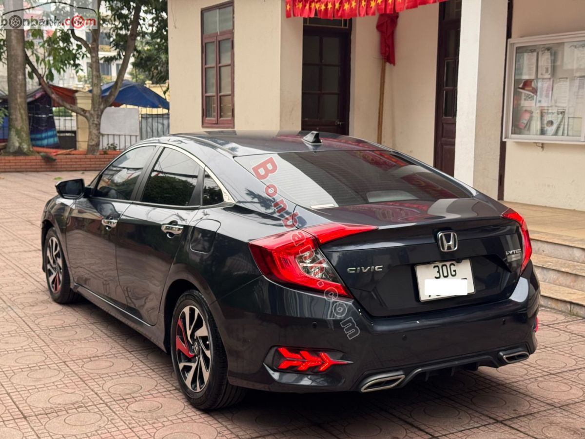 Bán ô tô Honda Civic 1.8 E - 2018 - xe cũ