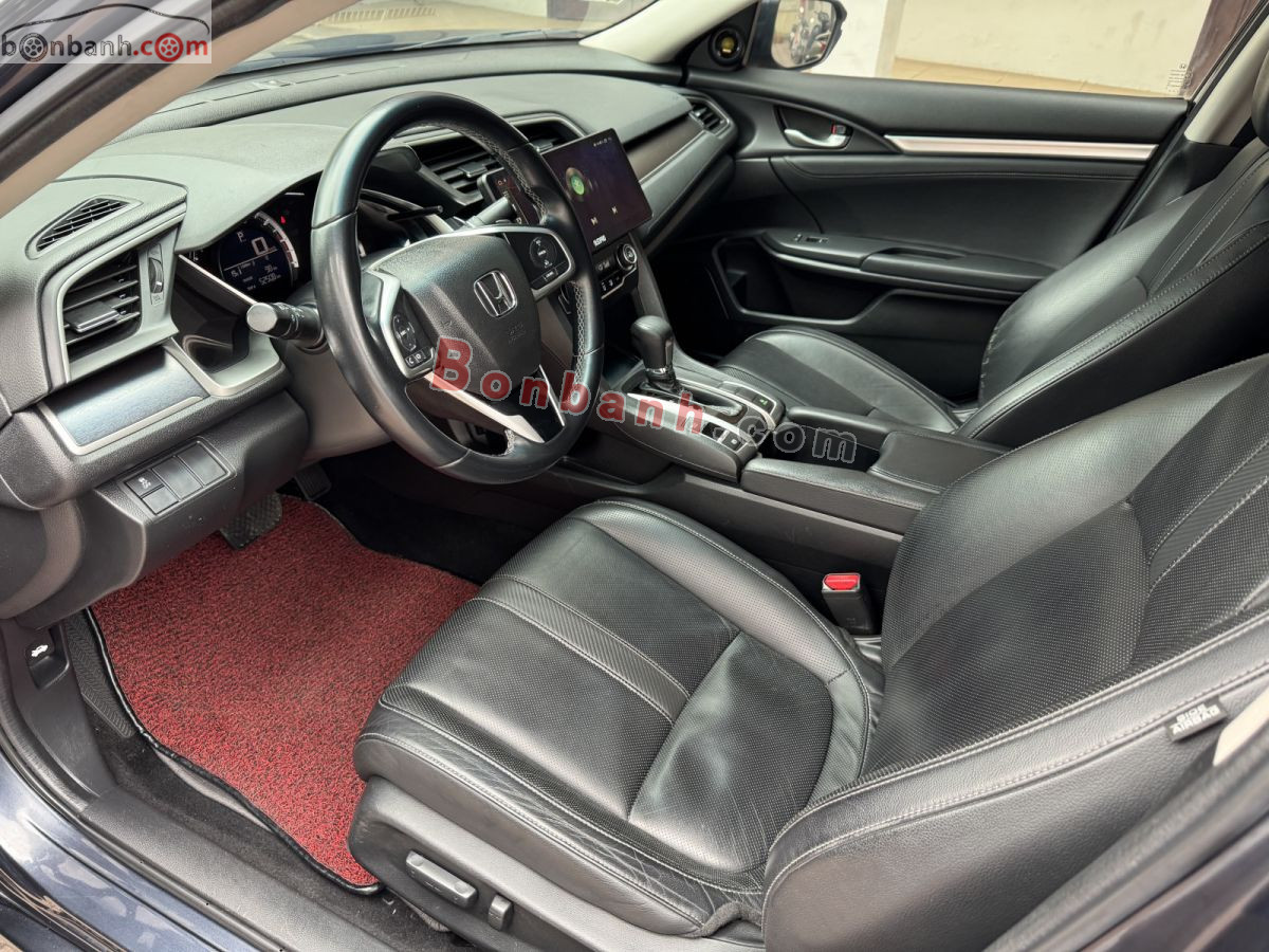 Bán ô tô Honda Civic 1.8 E - 2018 - xe cũ