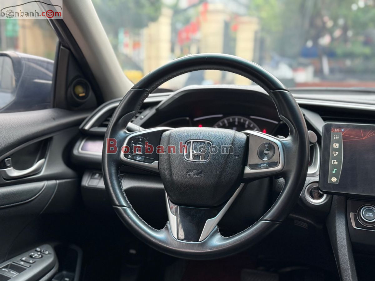 Bán ô tô Honda Civic 1.8 E - 2018 - xe cũ