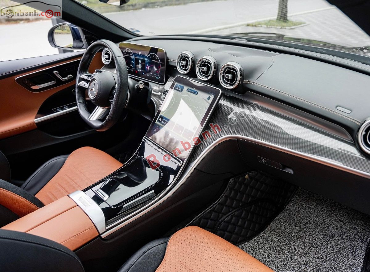 Bán ô tô Mercedes Benz C class C300 AMG - 2022 - xe cũ