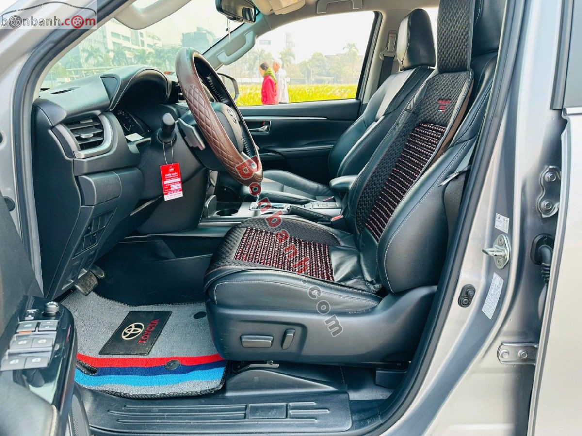 Bán ô tô Toyota Fortuner 2.7V 4x4 AT - 2021 - xe cũ