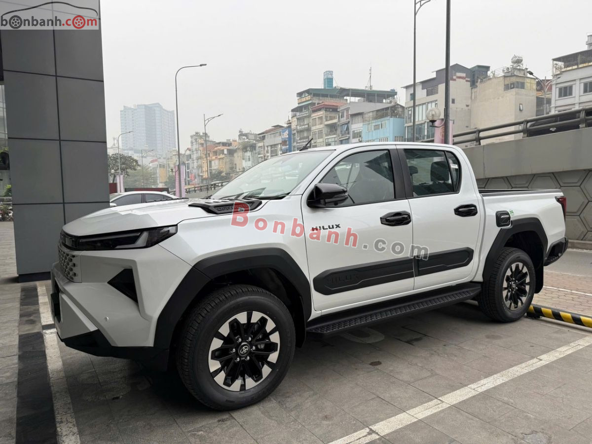 Bán ô tô Toyota Hilux Trailhunter 2.8L 4x4 AT - 2026 - xe mới
