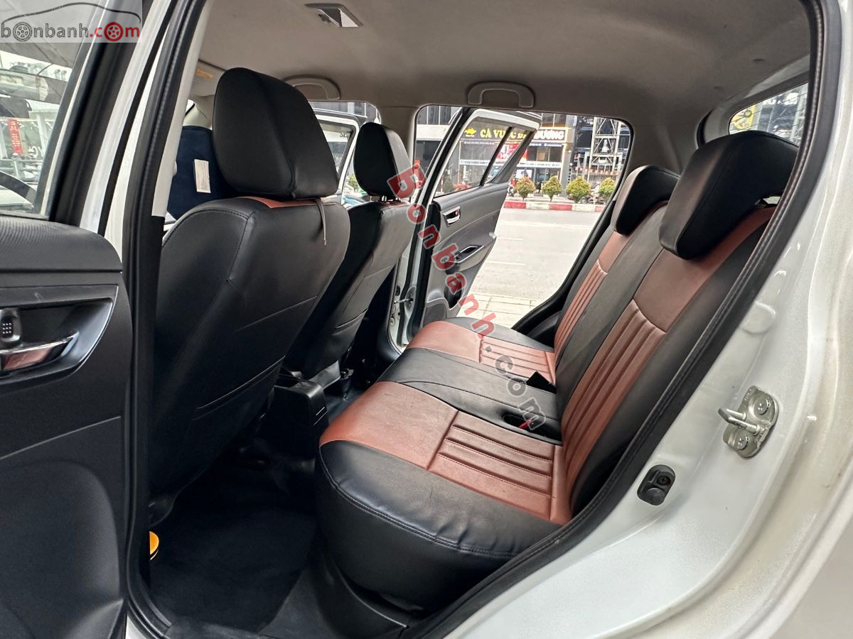 Bán ô tô Suzuki Swift 1.4 AT - 2017 - xe cũ