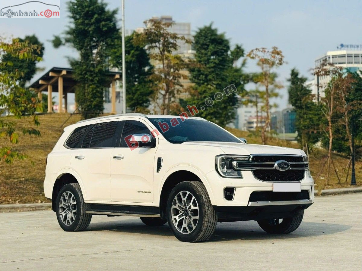 Bán ô tô Ford Everest Titanium 2.0L 4x2 AT - 2022 - xe cũ
