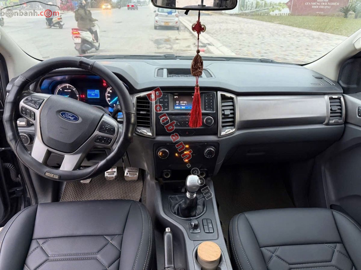 Bán ô tô Ford Ranger XLT 2.2L 4x4 MT - 2015 - xe cũ