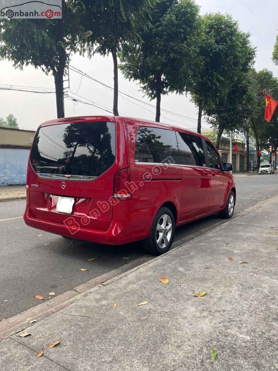 Bán ô tô Mercedes Benz V class V220d CDI - 2016 - xe cũ
