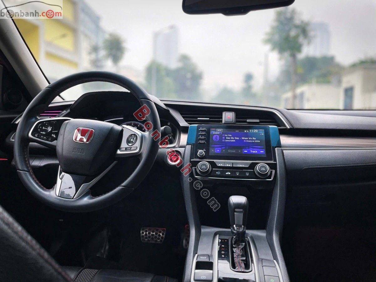 Bán ô tô Honda Civic RS 1.5 AT - 2020 - xe cũ
