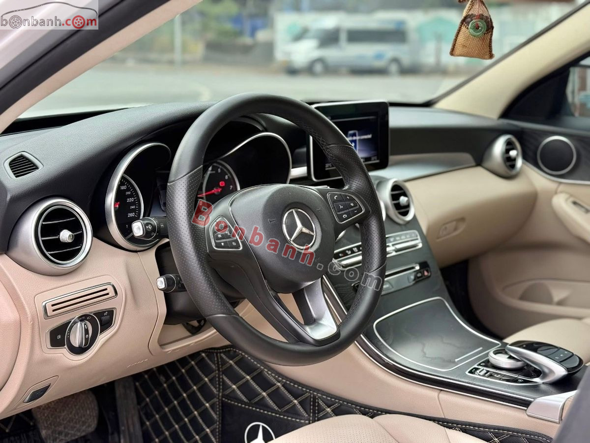 Bán ô tô Mercedes Benz C class C200 - 2017 - xe cũ