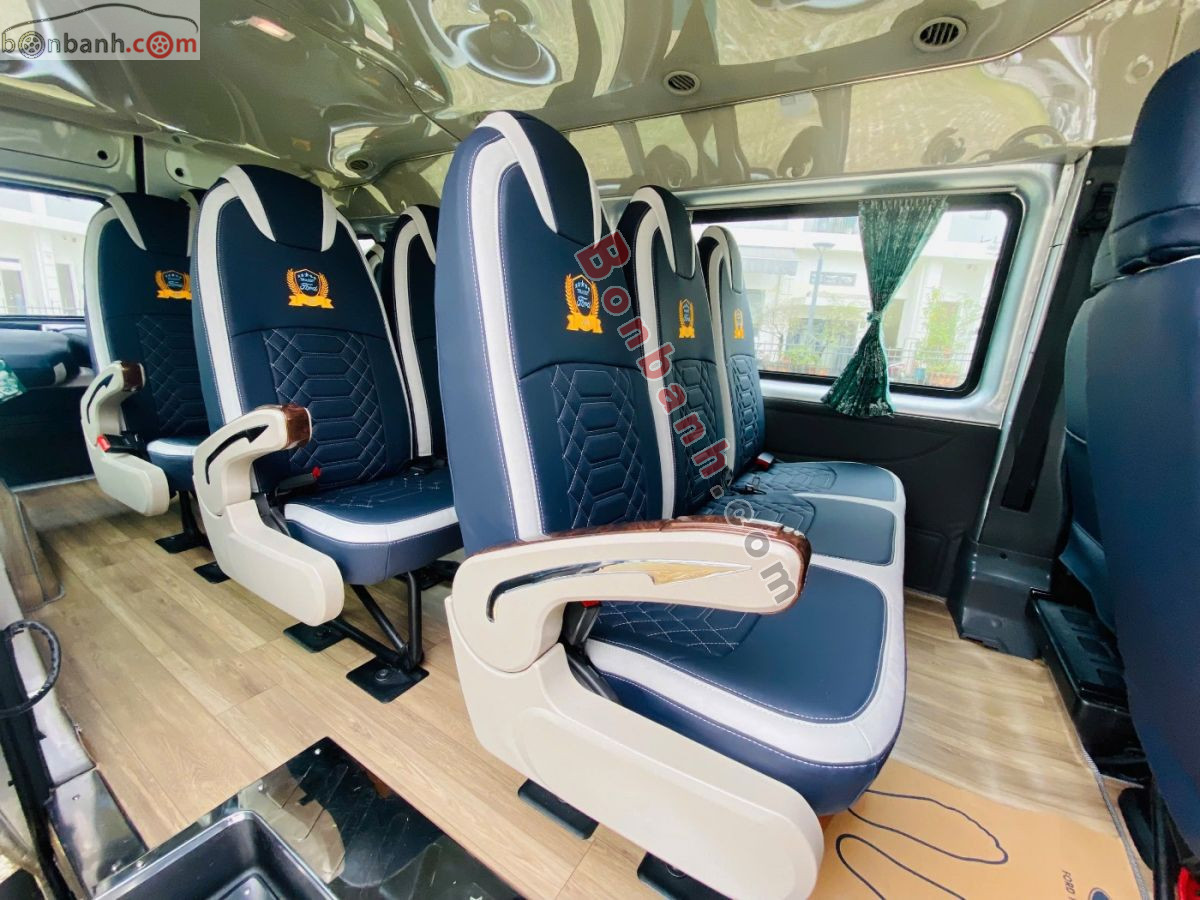 Bán ô tô Ford Transit Tiêu chuẩn - 2023 - xe cũ