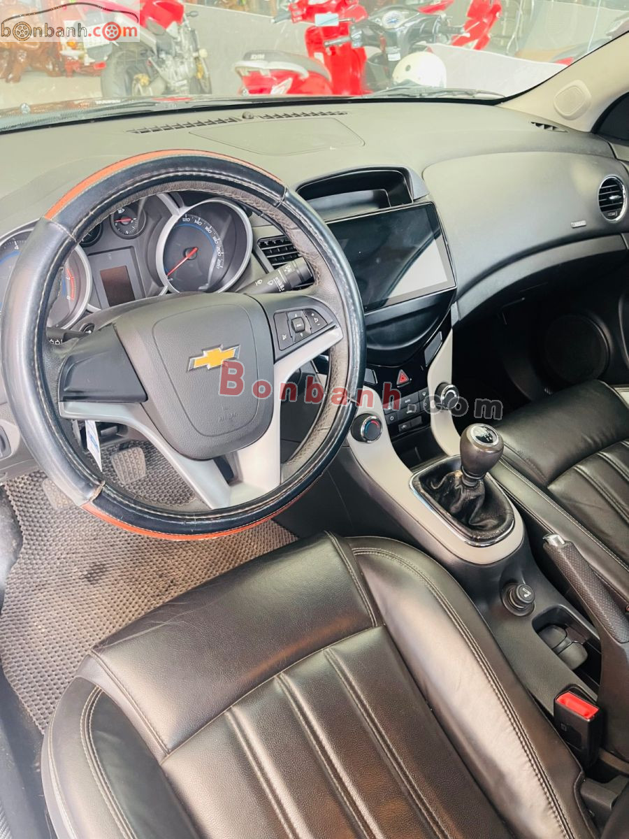 Bán ô tô Chevrolet Cruze LT 1.6L - 2017 - xe cũ