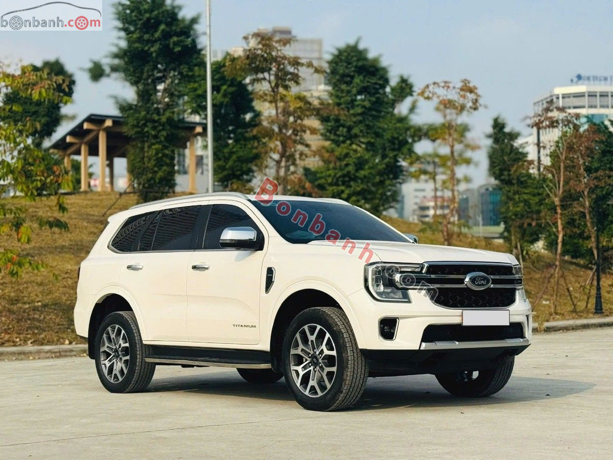 Bán ô tô Ford Everest Titanium 2.0L 4x2 AT - 2022 - xe cũ