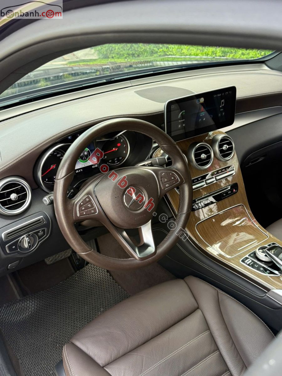 Bán ô tô Mercedes Benz GLC 250 4Matic - 2019 - xe cũ