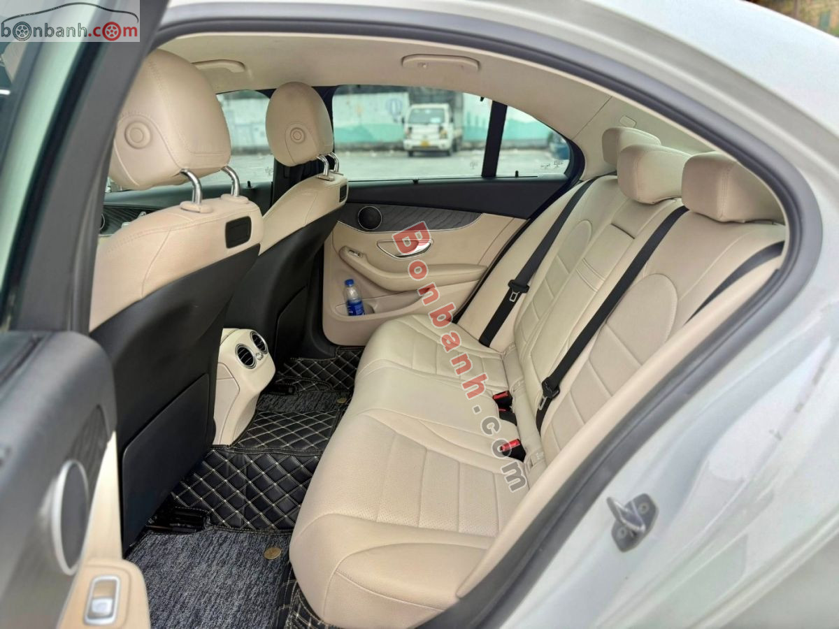 Bán ô tô Mercedes Benz C class C200 - 2017 - xe cũ