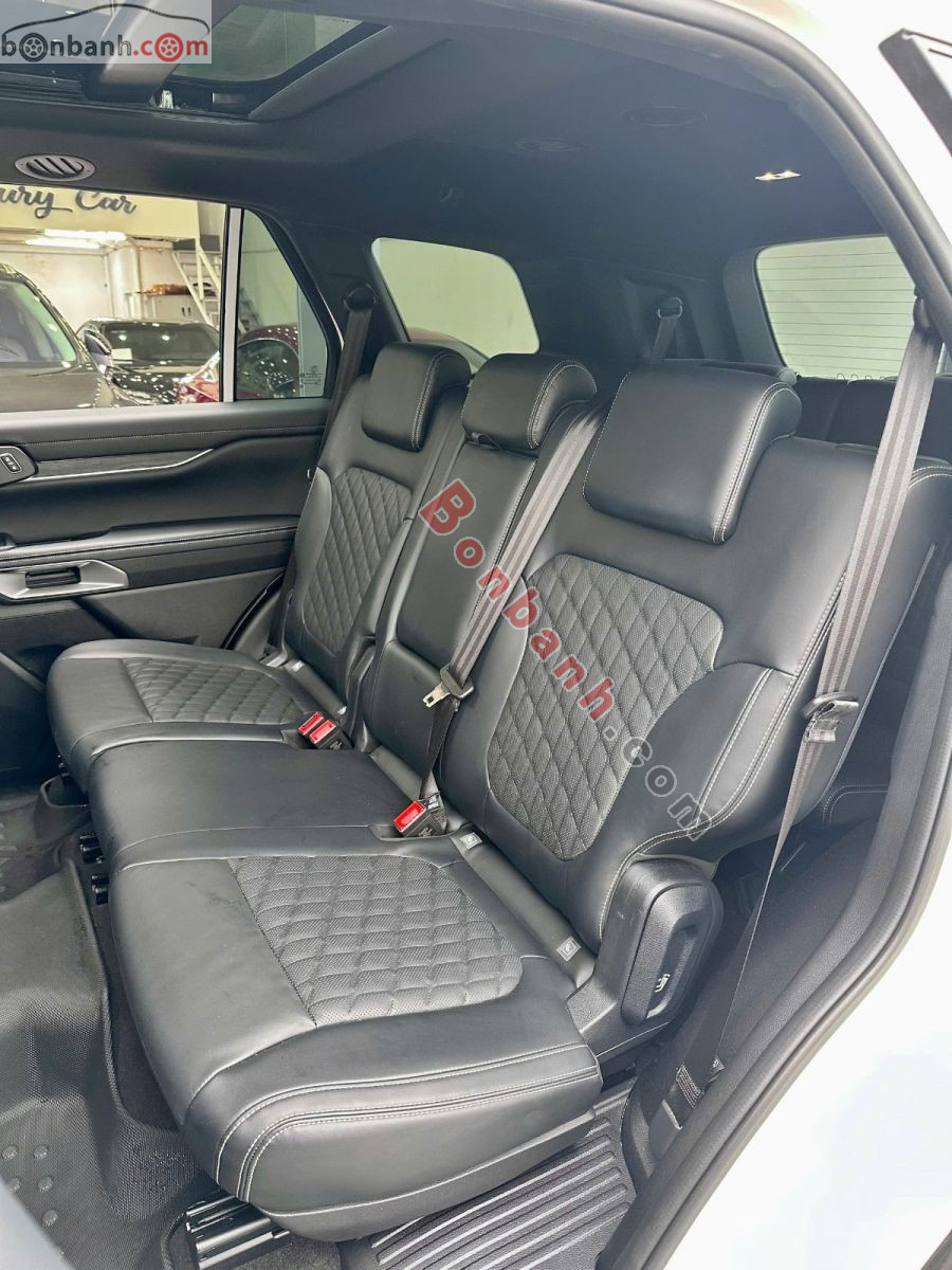 Bán ô tô Ford Everest Platinum 2.0L 4x4 AT - 2025 - xe cũ