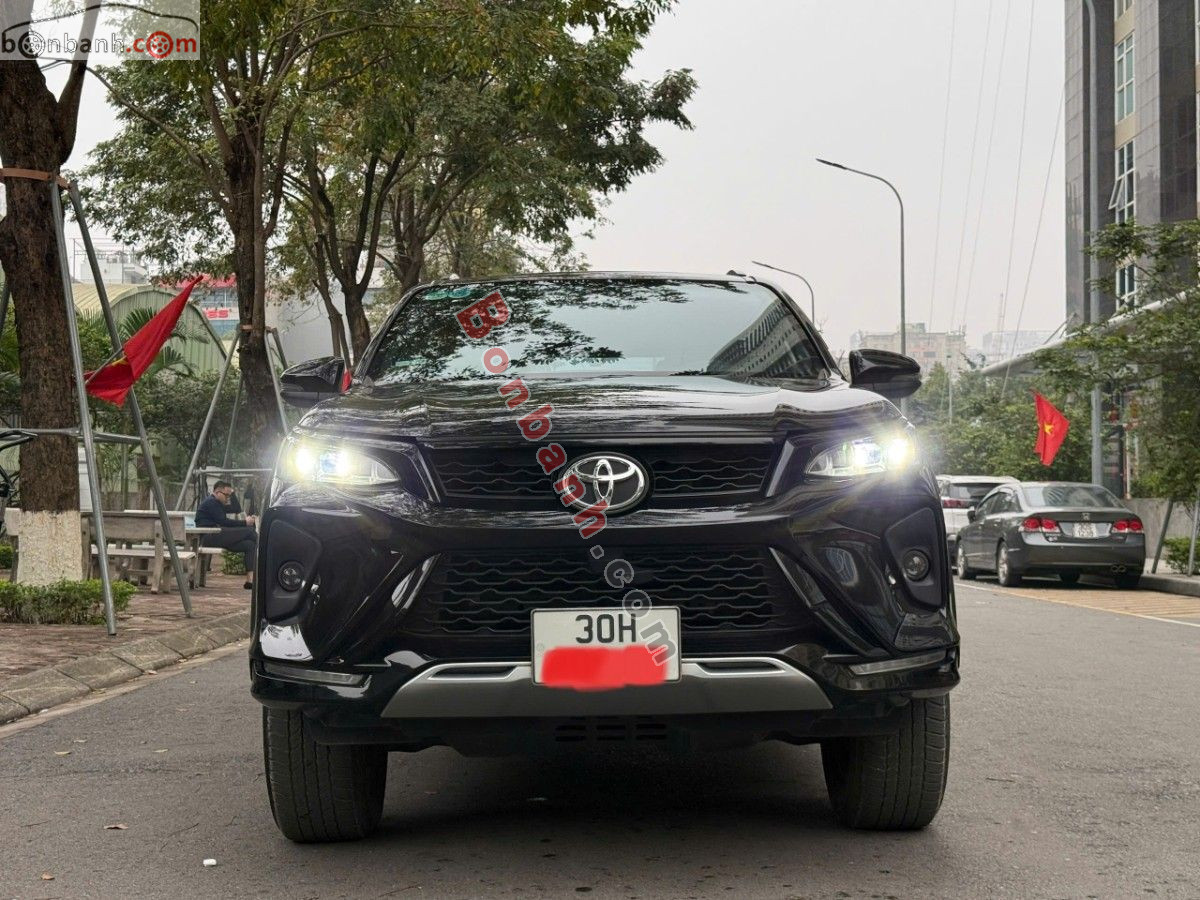 Bán ô tô Toyota Fortuner 2.4G 4x2 AT Legender - 2021 - xe cũ