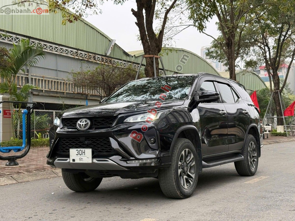 Bán ô tô Toyota Fortuner 2.4G 4x2 AT Legender - 2021 - xe cũ