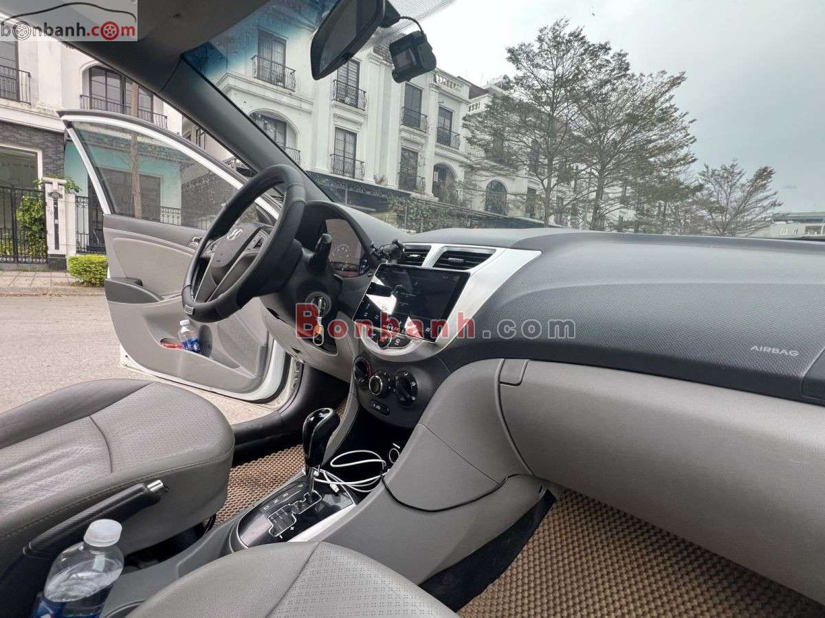 Bán ô tô Hyundai Accent 1.4 AT - 2014 - xe cũ