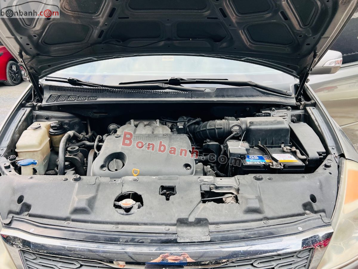 Bán ô tô Kia Carnival 2.7 MT - 2010 - xe cũ