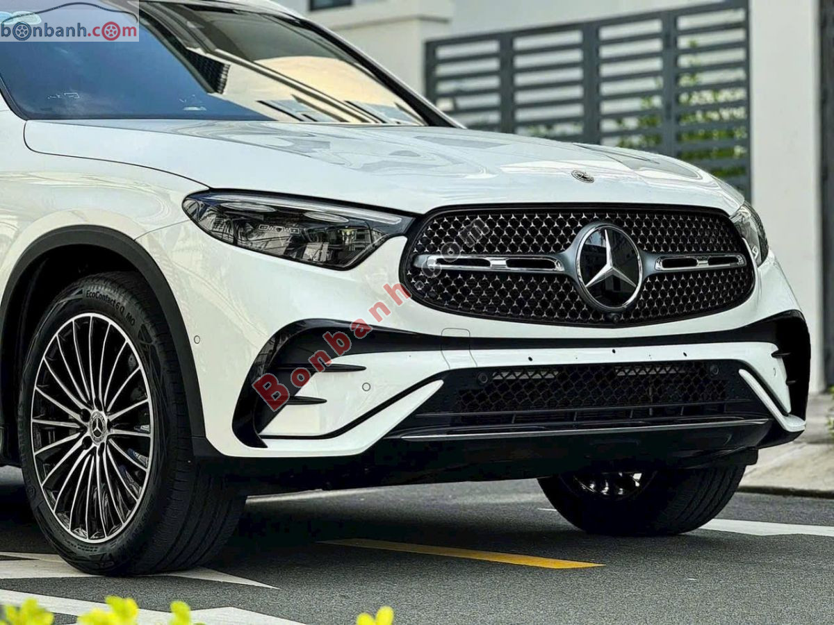 Bán ô tô Mercedes Benz GLC 300 4Matic - 2026 - xe mới