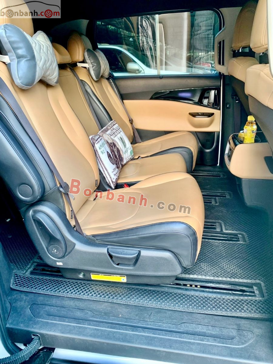 Bán ô tô Kia Carnival Premium 2.2D - 2022 - xe cũ