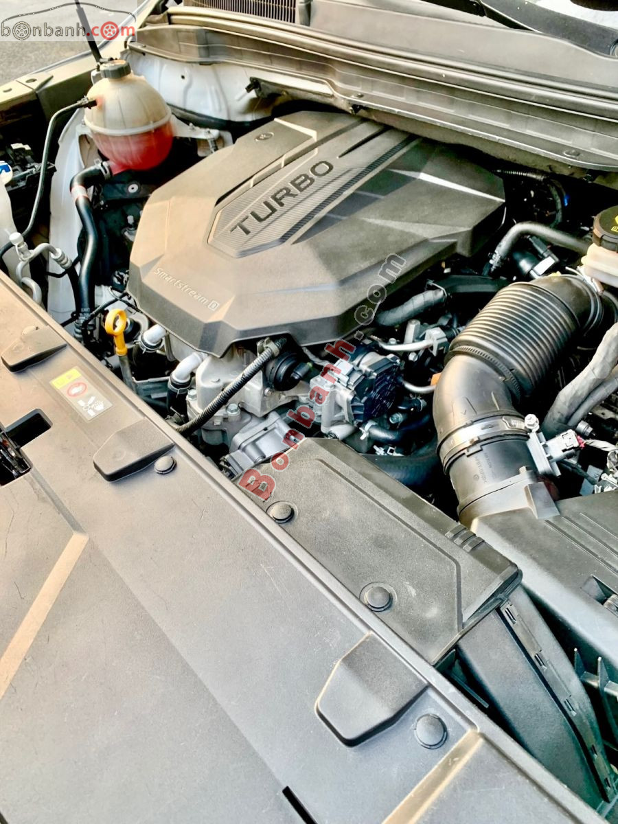 Bán ô tô Kia Carnival Premium 2.2D - 2022 - xe cũ