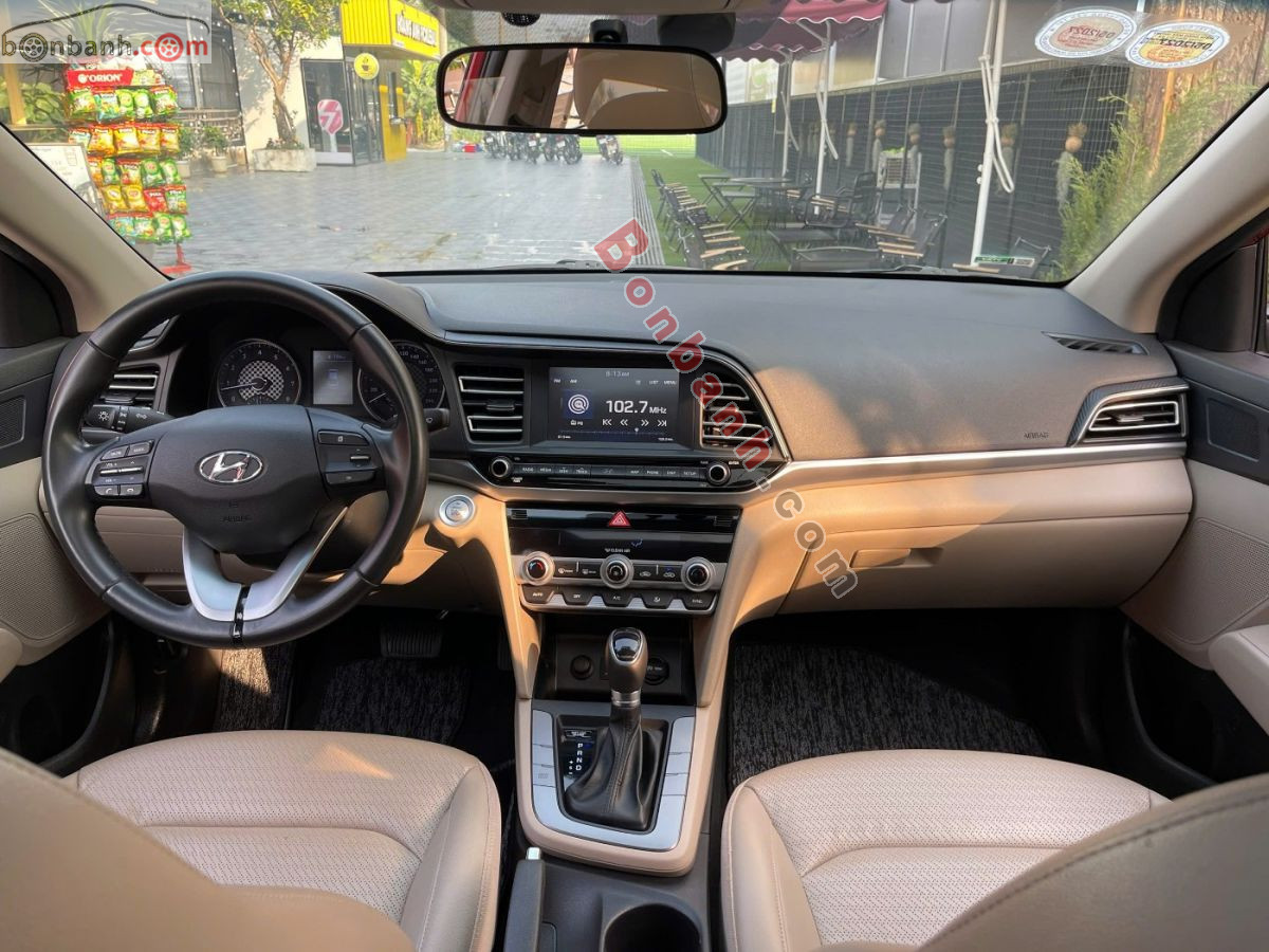 Bán ô tô Hyundai Elantra 1.6 AT - 2019 - xe cũ