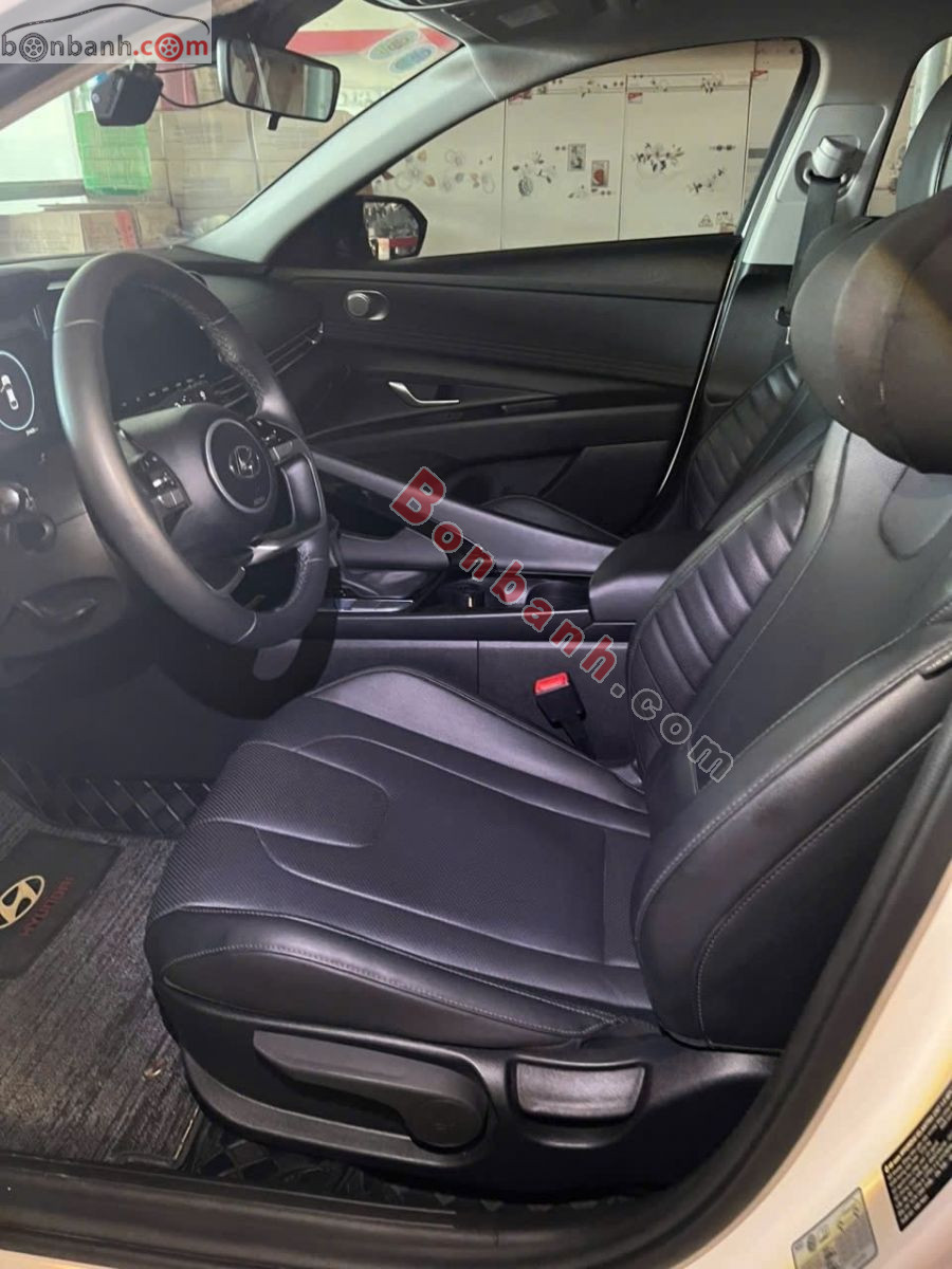 Bán ô tô Hyundai Elantra 1.6 AT Đặc biệt - 2024 - xe cũ