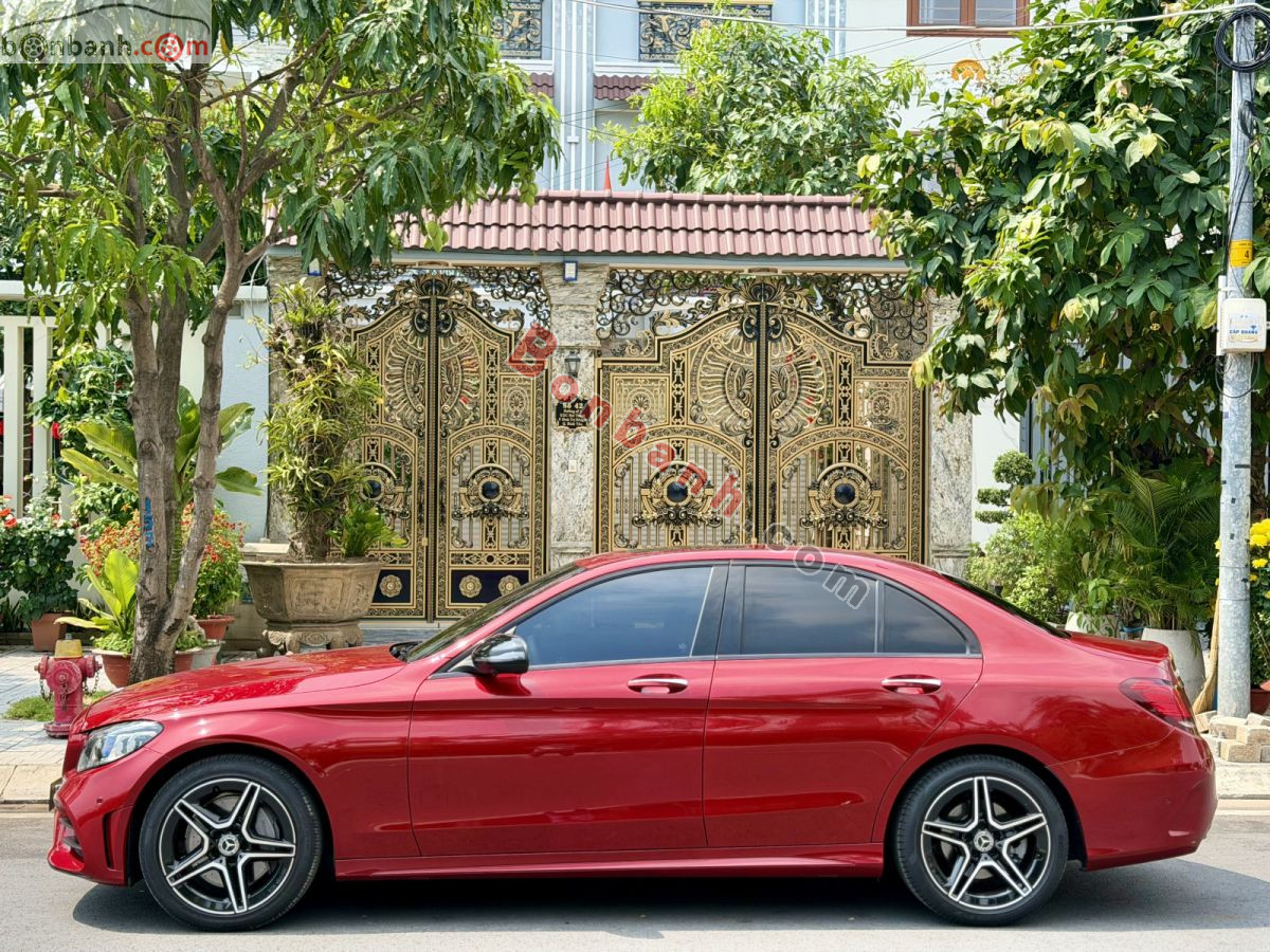 Bán ô tô Mercedes Benz C class C300 AMG - 2019 - xe cũ