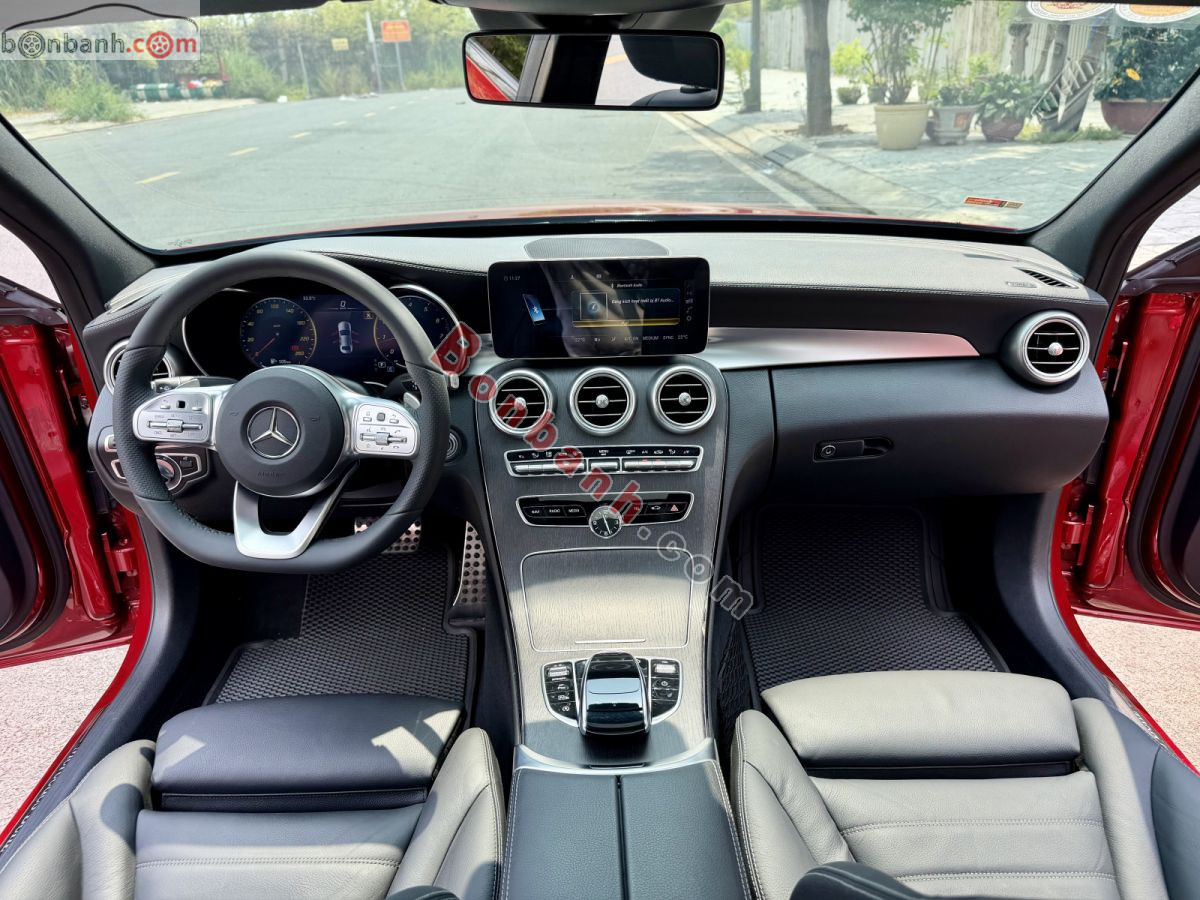 Bán ô tô Mercedes Benz C class C300 AMG - 2019 - xe cũ