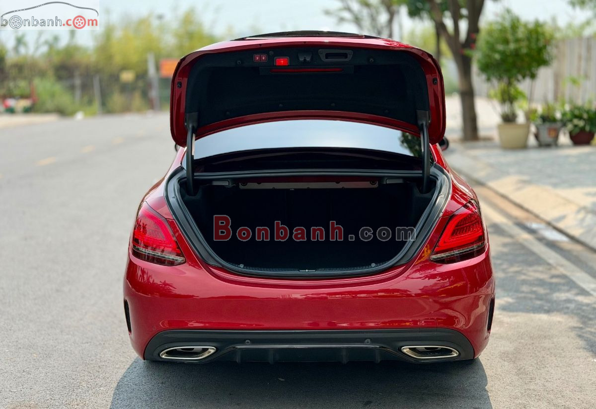 Bán ô tô Mercedes Benz C class C300 AMG - 2019 - xe cũ